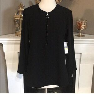 NWT Karen Kane blouse/top • size medium • black with zipper